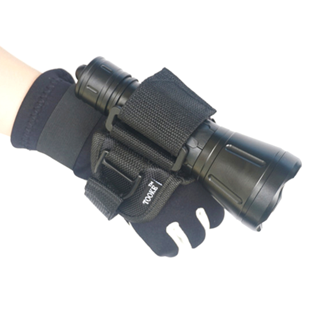 Underwater Flashlight - Hand Free Glove for Carrying Scuba